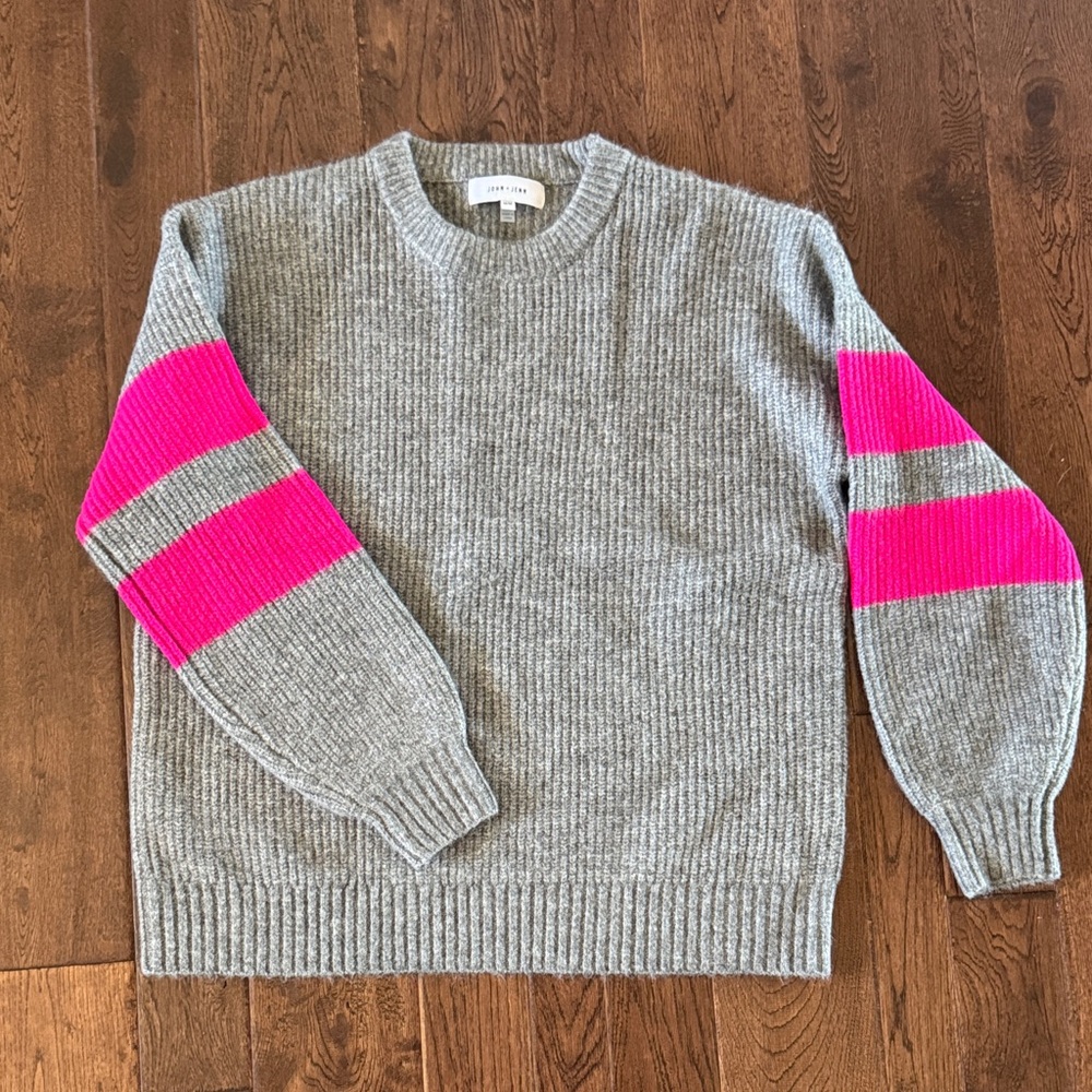 John + Jenn Gray Sweater with Pink Accents